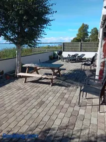 Strand Huset - Image 1