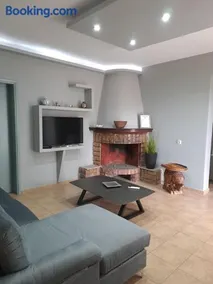 Elafonisos Guesthouse - Image 1