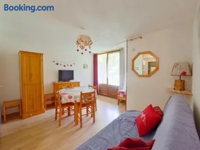 Studio lumineux avec loggia proche village des Rousses - Image 2