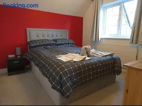 The Serenity Nook - 2 bed flat in the heart of Shefford with parking - Image 3