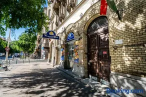 Jozsef63 Apartment - Image 1