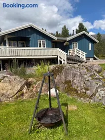 Frittliggende hytte i flott turterreng - Image 1