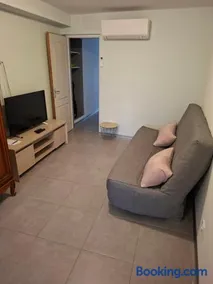 Agréable Studio tout équipé - Image 3