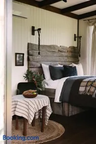 Sylvie's Hut - Image 2