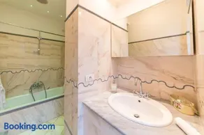 B&B Annabel - Image 3