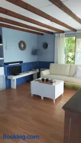 Hineni - Image 2