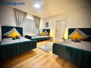 ZOVA - Superior Apartment - near A3 - Image 2