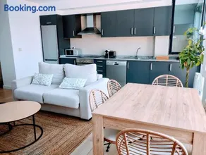 Apartamento en Sada con Piscina - Image 1