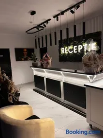 Leo Resort and Spa - Image 2