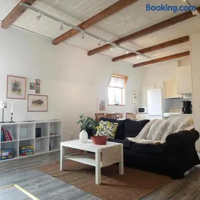 Historical area, Nature, cozy and comfortable - Image 1