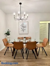 Luxury Condo Near NYC, MetLife & American Dream - Image 4