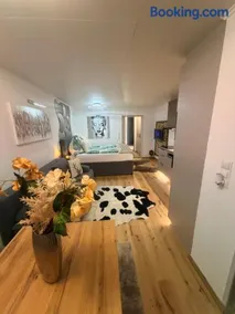 Emerald Alpine Apartment Seefeld - Image 3