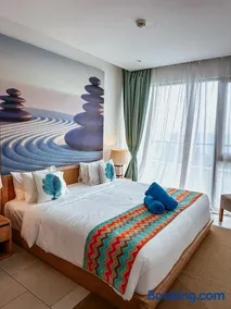 AQUA Boutique Hotel- Secluded Ocean View Suites & Infinity Pool - Image 2