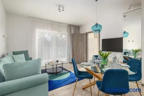 Apartment Five Seas with Parking & Swimming Pool by Noclegi Renters - Image 2