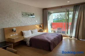 Hua Xiang Hotel-Qishan - Image 2