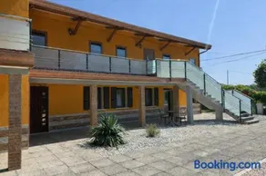 Apartment in Rosolina Mare with Private Parking - Image 2