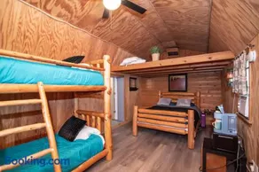 Montana Cabin at Crater Diamonds - Image 3