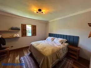 Maravilhoso sítio com piscina e churrasqueira - Image 4