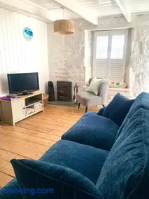 Newlyn Harbour Cottage - Image 4