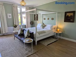 Country house holiday with a tennis court! - Image 1