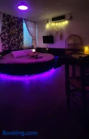 L'atelier des rêves, balnéo, lit rond, centre-ville - Image 3