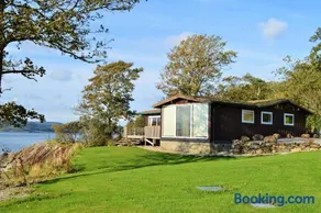 Oystershell Lodge - Image 1