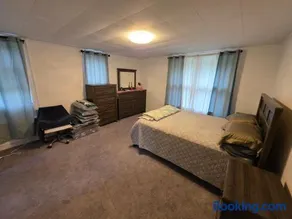 A J House - Image 4