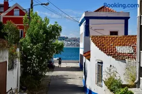 Fisherman's House - a boat ride from Lisbon - Image 2