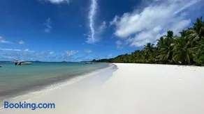 Beach Villa Guesthouse - Image 2