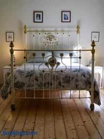 Birdsland Suite - Image 3