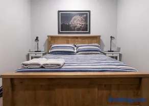 Talbingo Mountain Retreat - Image 4