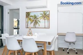 Broadbeach Victoria Square - Image 3
