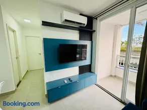Apt 504 Luxury Design with Parking - Near Arena Airport - Image 2
