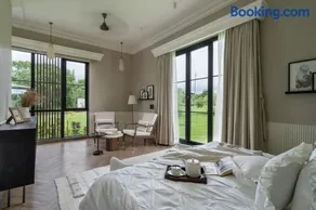 LohonoStays Riyuvann Estate - Image 2