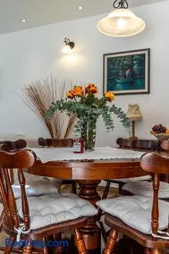Villa Rose - Image 4