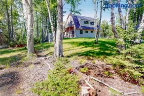 Cozy and modern hideaway - walk to the beach - fast WiFi & washer/dryer - Image 1