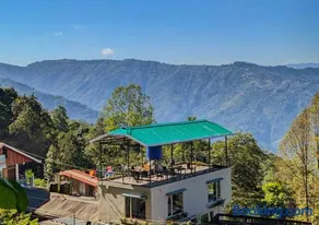 The Oak Retreat Lamahatta - Image 2