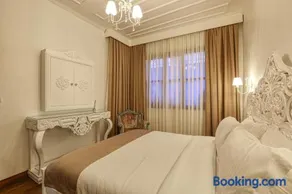 Trilye Bay C Konak - Image 1