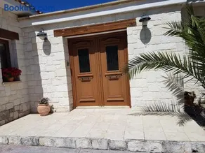 Lasa Valley Villa - Image 3
