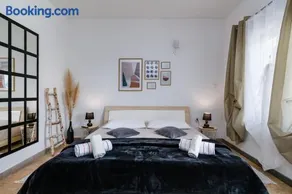 Holiday Apartment Mima Opatija - Image 4