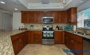 Beautiful Beach Themed 3 Bed 2 Bath End Unit Condo.OW20-207 - Image 3