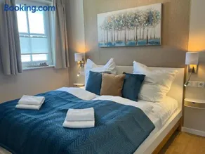 Ferienhaus Sundevit - exklusives Ferienhaus mit Infrarotsauna, Whirlpool-Wanne und Kamin - Image 2