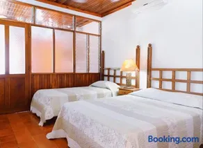 Flamingo Marina Hotel - Image 3