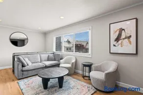 Newly Renovated Unit in Central Spfld #302 - Image 5