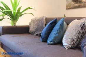 Elegant 2bd Flat in Brighton Marina - Free Parking - Image 5
