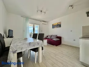 Cozy Apartment Rosmarin with private Pool - Image 3