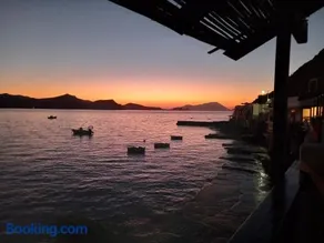 Sunset Klima Boathouse - Image 2