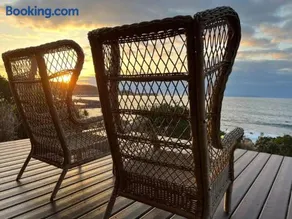 The Gold Beach House - Image 2