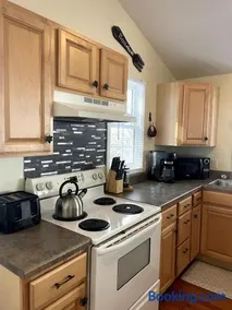 Mountain home in Newland - Image 5