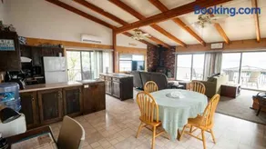 Sunset Haven Cottage - Image 3
